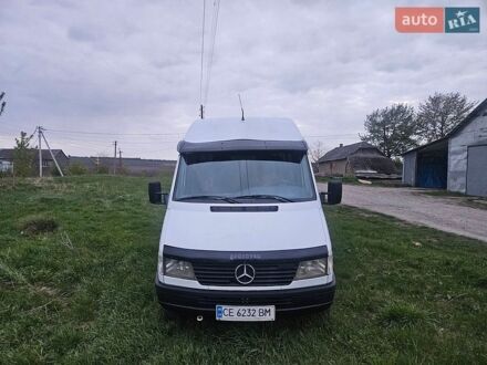 Белый Мерседес Sprinter, объемом двигателя 2.9 л и пробегом 550 тыс. км за 13800 $, фото 1 на Automoto.ua