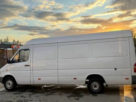 Білий Мерседес Sprinter, об'ємом двигуна 2.8 л та пробігом 345 тис. км за 3200 $, фото 1 на Automoto.ua
