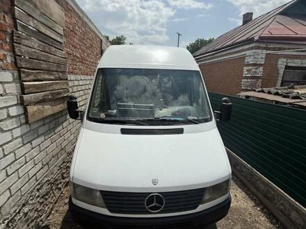 Мерседес Sprinter 1997 в Первомайск на Automoto.ua Белый Мерседес Sprinter, объемом двигателя 2.9 л и пробегом 700 тыс. км за 12000 $, фото 1 на Automoto.ua