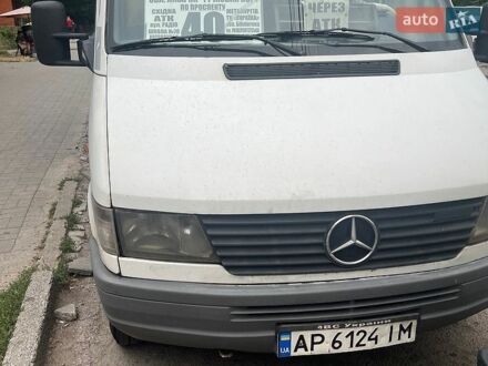 Белый Мерседес Sprinter, объемом двигателя 2.9 л и пробегом 162 тыс. км за 4800 $, фото 1 на Automoto.ua