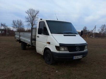 Білий Мерседес Sprinter, об'ємом двигуна 2.87 л та пробігом 350 тис. км за 4200 $, фото 1 на Automoto.ua