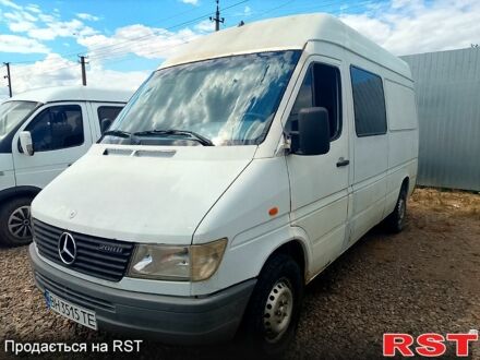 Білий Мерседес Sprinter, об'ємом двигуна 2.3 л та пробігом 0 тис. км за 4500 $, фото 1 на Automoto.ua