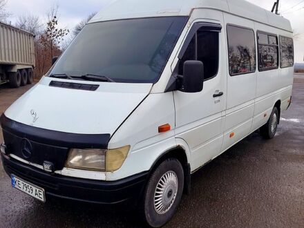 Мерседес Sprinter 1997 у Кам'янське (Дніпродзержинськ) на Automoto.ua Білий Мерседес Sprinter, об'ємом двигуна 2.9 л та пробігом 610 тис. км за 7000 $, фото 1 на Automoto.ua