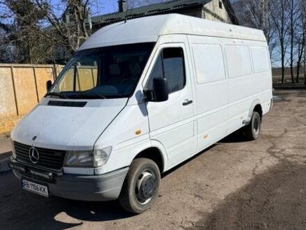 Белый Мерседес Sprinter, объемом двигателя 2.9 л и пробегом 500 тыс. км за 7999 $, фото 1 на Automoto.ua