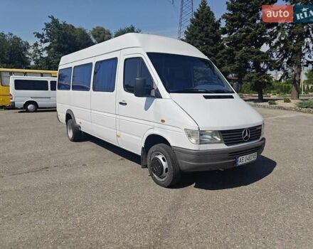 Білий Мерседес Sprinter, об'ємом двигуна 2.3 л та пробігом 800 тис. км за 8900 $, фото 1 на Automoto.ua