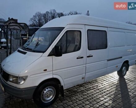 Белый Мерседес Sprinter, объемом двигателя 2.87 л и пробегом 715 тыс. км за 6500 $, фото 1 на Automoto.ua