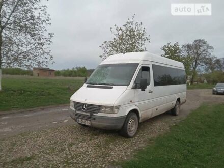Мерседес Sprinter 1997 в Бучаче на Automoto.ua Белый Мерседес Sprinter, объемом двигателя 2.3 л и пробегом 1000 тыс. км за 5000 $, фото 1 на Automoto.ua