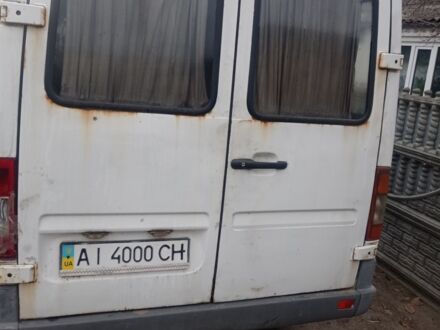 Белый Мерседес Sprinter, объемом двигателя 2.87 л и пробегом 480 тыс. км за 3800 $, фото 1 на Automoto.ua