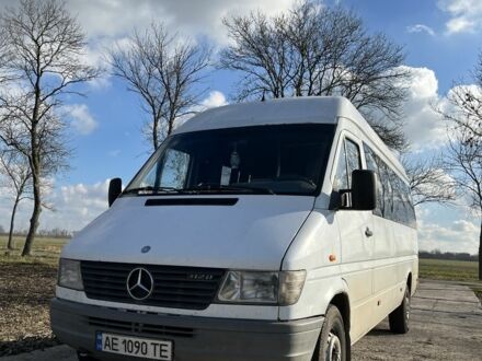 Білий Мерседес Sprinter, об'ємом двигуна 2.9 л та пробігом 470 тис. км за 6000 $, фото 1 на Automoto.ua