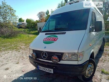 Білий Мерседес Sprinter, об'ємом двигуна 2.87 л та пробігом 500 тис. км за 12500 $, фото 1 на Automoto.ua