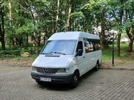 Белый Мерседес Sprinter, объемом двигателя 2.87 л и пробегом 753 тыс. км за 8000 $, фото 1 на Automoto.ua