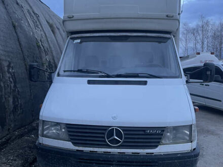 Белый Мерседес Sprinter, объемом двигателя 2.87 л и пробегом 350 тыс. км за 9500 $, фото 1 на Automoto.ua