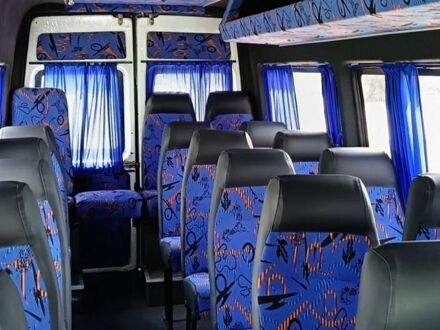 Белый Мерседес Sprinter, объемом двигателя 2.87 л и пробегом 268 тыс. км за 9900 $, фото 1 на Automoto.ua