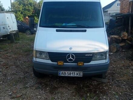 Білий Мерседес Sprinter, об'ємом двигуна 2.9 л та пробігом 850 тис. км за 10500 $, фото 1 на Automoto.ua