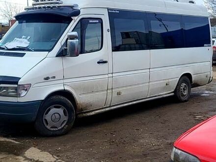 Белый Мерседес Sprinter, объемом двигателя 2.9 л и пробегом 250 тыс. км за 5700 $, фото 1 на Automoto.ua