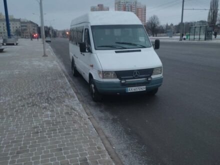 Белый Мерседес Sprinter, объемом двигателя 2.9 л и пробегом 520 тыс. км за 8500 $, фото 1 на Automoto.ua