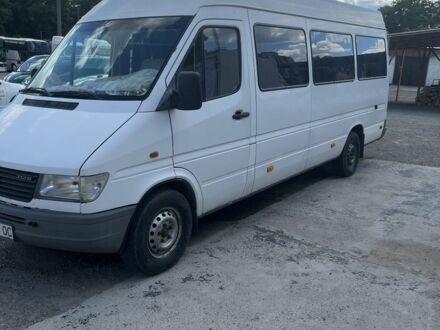 Белый Мерседес Sprinter, объемом двигателя 2.9 л и пробегом 100 тыс. км за 5831 $, фото 1 на Automoto.ua