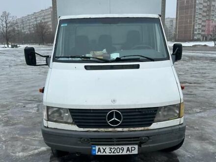 Белый Мерседес Sprinter, объемом двигателя 2.9 л и пробегом 660 тыс. км за 8000 $, фото 1 на Automoto.ua