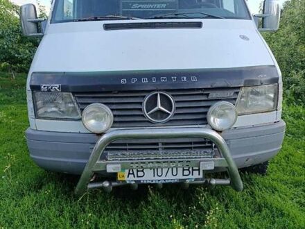 Білий Мерседес Sprinter, об'ємом двигуна 2.87 л та пробігом 600 тис. км за 6700 $, фото 1 на Automoto.ua