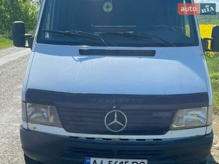 Белый Мерседес Sprinter, объемом двигателя 2.87 л и пробегом 480 тыс. км за 5000 $, фото 1 на Automoto.ua