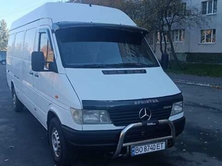Белый Мерседес Sprinter, объемом двигателя 2.9 л и пробегом 400 тыс. км за 11000 $, фото 1 на Automoto.ua