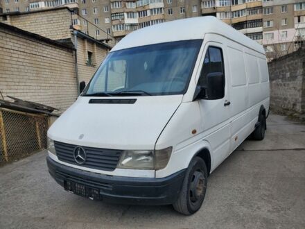 Белый Мерседес Sprinter, объемом двигателя 2.9 л и пробегом 350 тыс. км за 6300 $, фото 1 на Automoto.ua