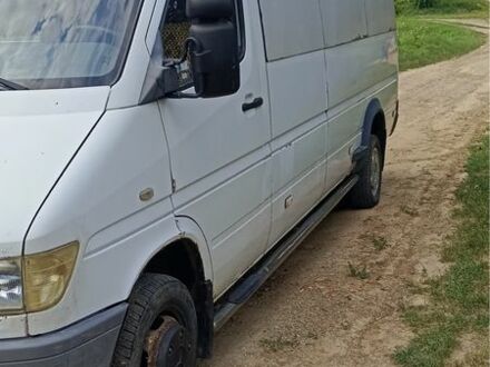 Білий Мерседес Sprinter, об'ємом двигуна 2.9 л та пробігом 780 тис. км за 5300 $, фото 1 на Automoto.ua