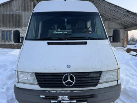 Белый Мерседес Sprinter, объемом двигателя 2.87 л и пробегом 514 тыс. км за 5000 $, фото 1 на Automoto.ua