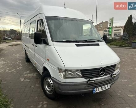 Белый Мерседес Sprinter, объемом двигателя 2.87 л и пробегом 450 тыс. км за 7400 $, фото 1 на Automoto.ua