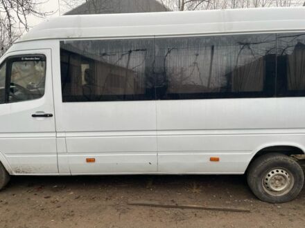 Мерседес Sprinter 1998 в Хусте на Automoto.ua Белый Мерседес Sprinter, объемом двигателя 2.9 л и пробегом 355 тыс. км за 5999 $, фото 1 на Automoto.ua
