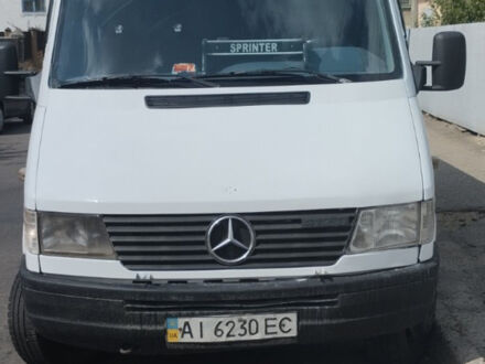 Белый Мерседес Sprinter, объемом двигателя 2.9 л и пробегом 550 тыс. км за 7000 $, фото 1 на Automoto.ua
