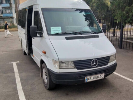 Білий Мерседес Sprinter, об'ємом двигуна 2.87 л та пробігом 700 тис. км за 8500 $, фото 1 на Automoto.ua