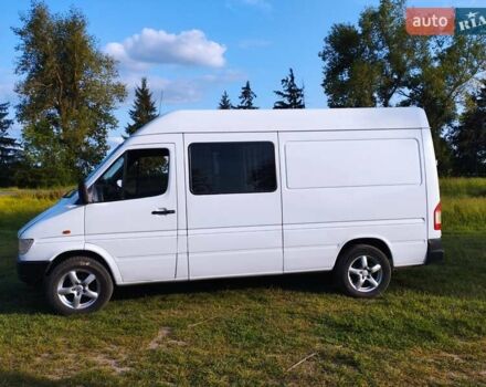 Белый Мерседес Sprinter, объемом двигателя 2.87 л и пробегом 900 тыс. км за 6000 $, фото 1 на Automoto.ua