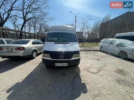 Белый Мерседес Sprinter, объемом двигателя 2.87 л и пробегом 280 тыс. км за 7700 $, фото 1 на Automoto.ua