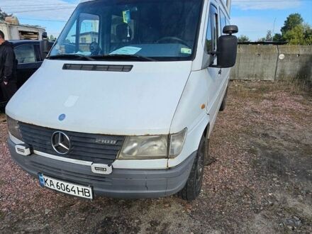 Белый Мерседес Sprinter, объемом двигателя 2.87 л и пробегом 199 тыс. км за 3750 $, фото 1 на Automoto.ua