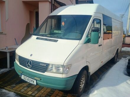 Білий Мерседес Sprinter, об'ємом двигуна 2.9 л та пробігом 440 тис. км за 6800 $, фото 1 на Automoto.ua