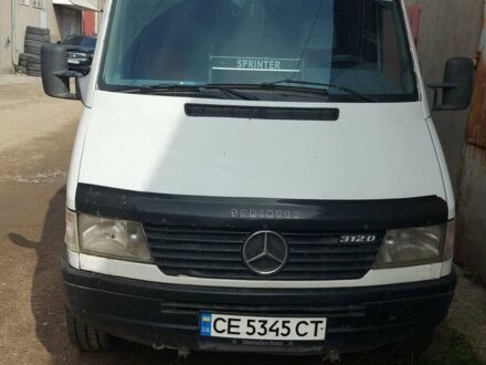 Белый Мерседес Sprinter, объемом двигателя 2.87 л и пробегом 350 тыс. км за 6500 $, фото 1 на Automoto.ua