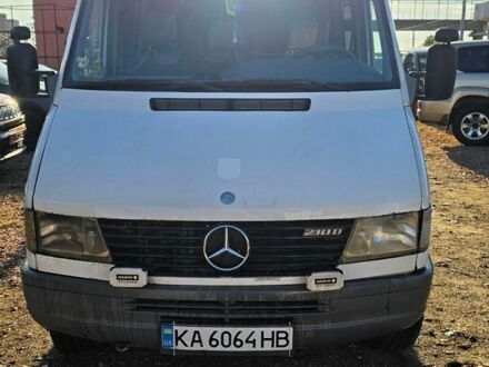 Білий Мерседес Sprinter, об'ємом двигуна 2.87 л та пробігом 199 тис. км за 3750 $, фото 1 на Automoto.ua