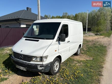 Белый Мерседес Sprinter, объемом двигателя 2.9 л и пробегом 890 тыс. км за 4500 $, фото 1 на Automoto.ua