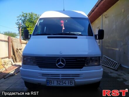 Мерседес Sprinter 1998 в Харькове на Automoto.ua Белый Мерседес Sprinter, объемом двигателя 2.9 л и пробегом 777 тыс. км за 12000 $, фото 1 на Automoto.ua