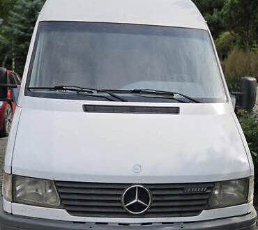 Мерседес Sprinter 1998 у Львові на Automoto.ua Білий Мерседес Sprinter, об'ємом двигуна 2.9 л та пробігом 710 тис. км за 8000 $, фото 1 на Automoto.ua