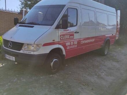 Мерседес Sprinter 1998 у Конотопе на Automoto.ua Білий Мерседес Sprinter, об'ємом двигуна 2.87 л та пробігом 150 тис. км за 19700 $, фото 1 на Automoto.ua