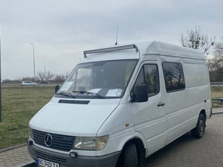 Мерседес Sprinter 1998 в Яворове на Automoto.ua Белый Мерседес Sprinter, объемом двигателя 2.87 л и пробегом 650 тыс. км за 4800 $, фото 1 на Automoto.ua