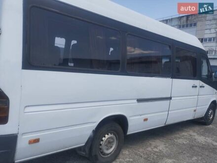 Белый Мерседес Sprinter, объемом двигателя 2.9 л и пробегом 100 тыс. км за 6500 $, фото 1 на Automoto.ua