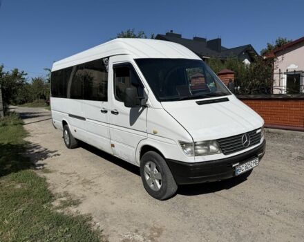 Белый Мерседес Sprinter, объемом двигателя 2.9 л и пробегом 333 тыс. км за 4999 $, фото 1 на Automoto.ua