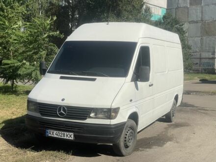 Білий Мерседес Sprinter, об'ємом двигуна 0.29 л та пробігом 340 тис. км за 5000 $, фото 1 на Automoto.ua