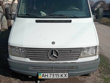 Білий Мерседес Sprinter, об'ємом двигуна 2.9 л та пробігом 470 тис. км за 5500 $, фото 1 на Automoto.ua