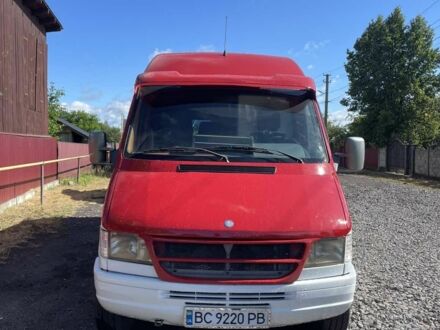 Белый Мерседес Sprinter, объемом двигателя 0 л и пробегом 800 тыс. км за 10500 $, фото 1 на Automoto.ua