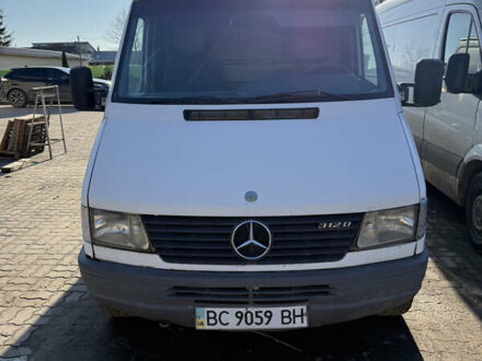 Білий Мерседес Sprinter, об'ємом двигуна 2.9 л та пробігом 480 тис. км за 4750 $, фото 1 на Automoto.ua