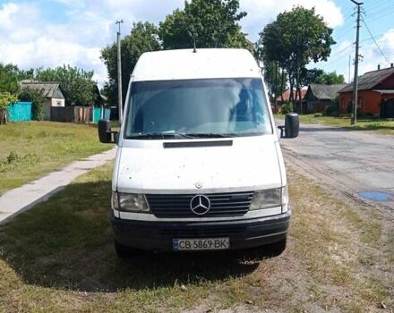 Білий Мерседес Sprinter, об'ємом двигуна 2.3 л та пробігом 641 тис. км за 3500 $, фото 1 на Automoto.ua